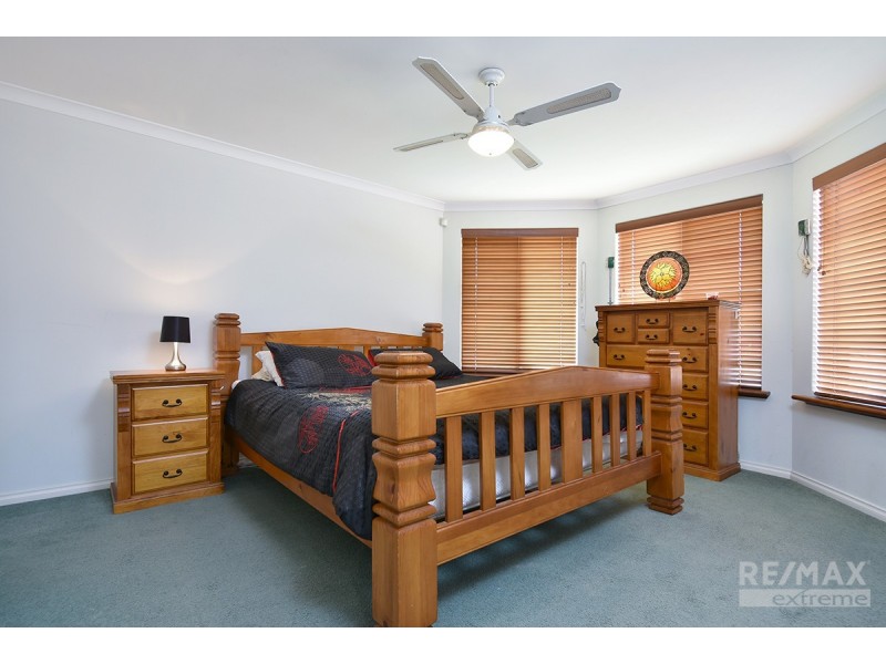 55 Amberley Way, Pearsall WA 6065