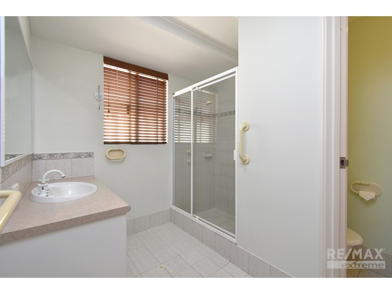 55 Amberley Way, Pearsall WA 6065