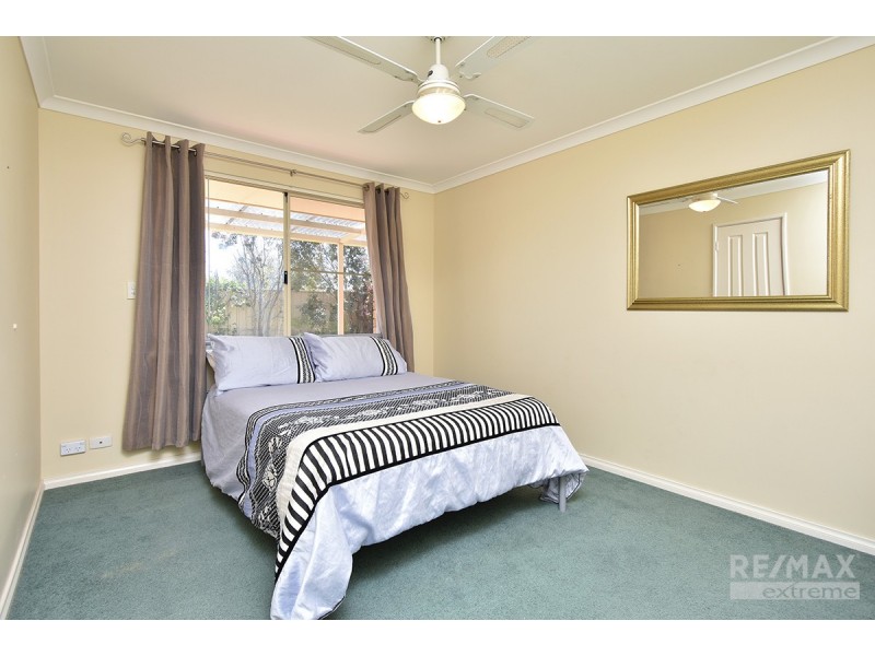 55 Amberley Way, Pearsall WA 6065