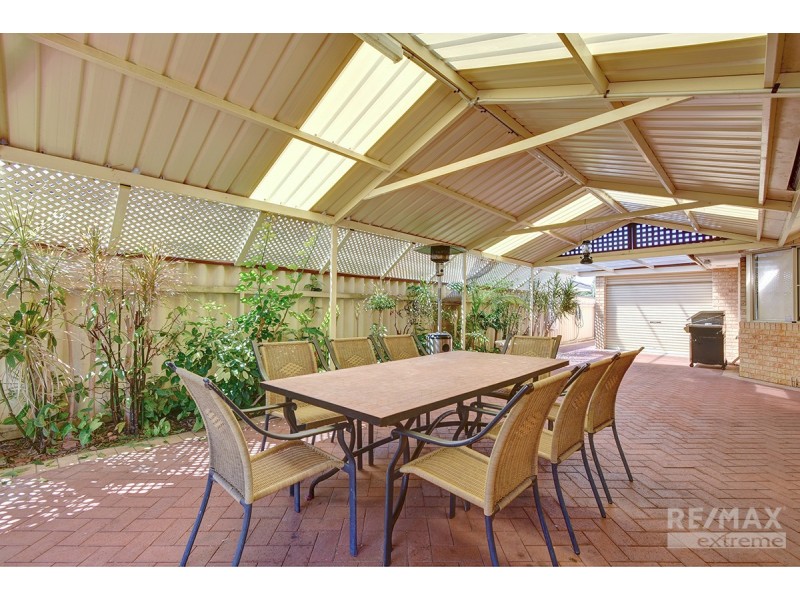 55 Amberley Way, Pearsall WA 6065