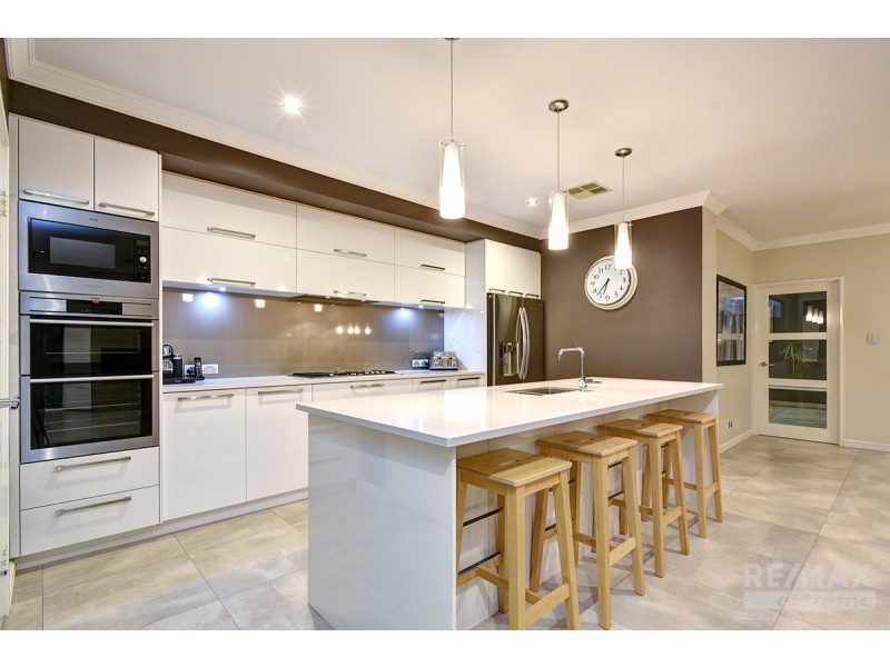 76 Venice Entrance, Iluka WA 6028