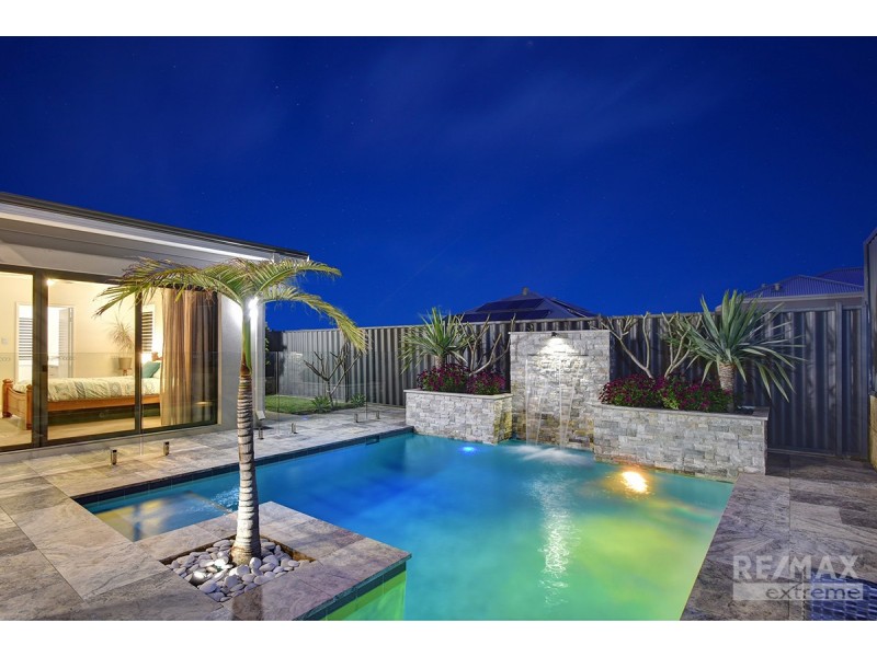 76 Venice Entrance, Iluka WA 6028