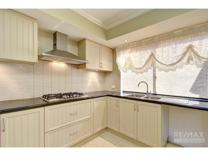 22 Chandela Loop, Currambine WA 6028