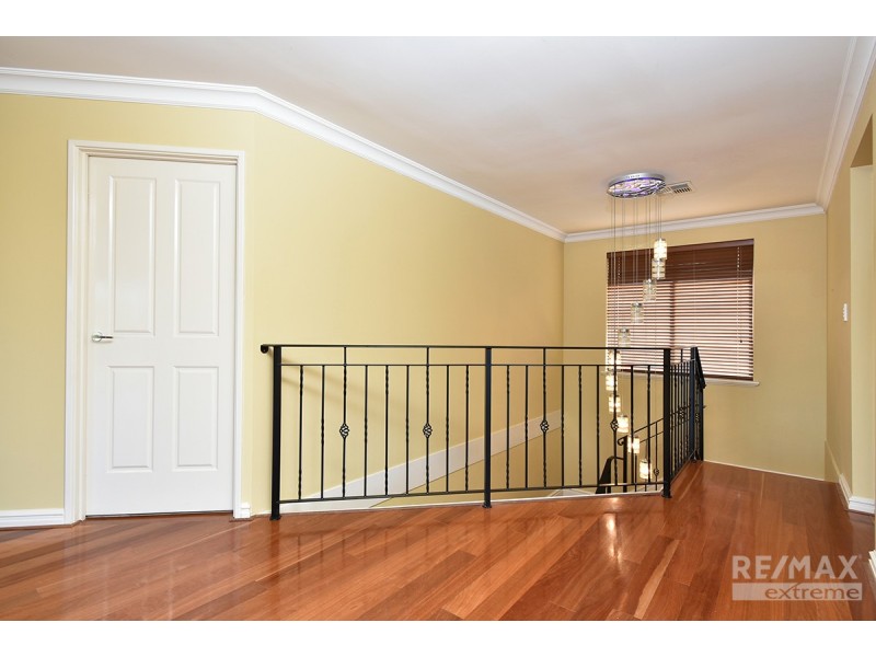 22 Chandela Loop, Currambine WA 6028