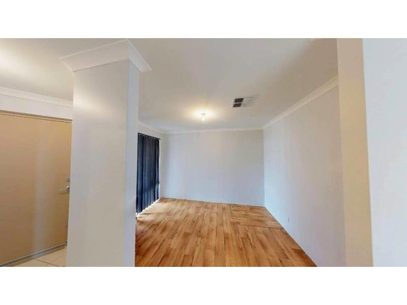 8 Graymont, Darch WA 6065