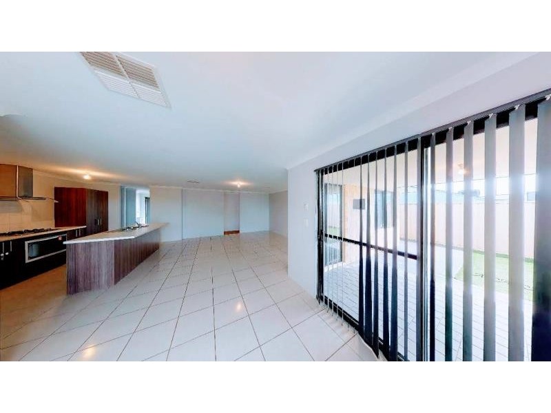 8 Graymont, Darch WA 6065