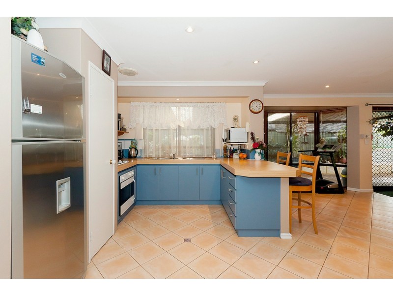 12 Bombala Close, Merriwa WA 6030