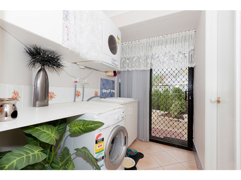 12 Bombala Close, Merriwa WA 6030