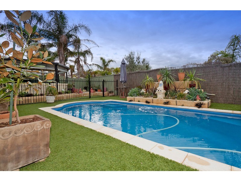 12 Bombala Close, Merriwa WA 6030