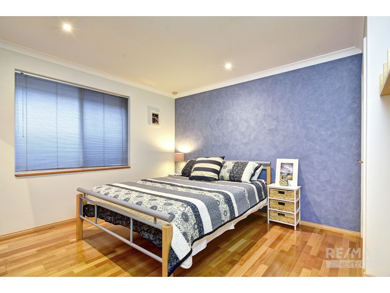 6 St Helena Way, Iluka WA 6028