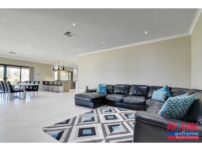 15 Kendall Street, Muchea WA 6501