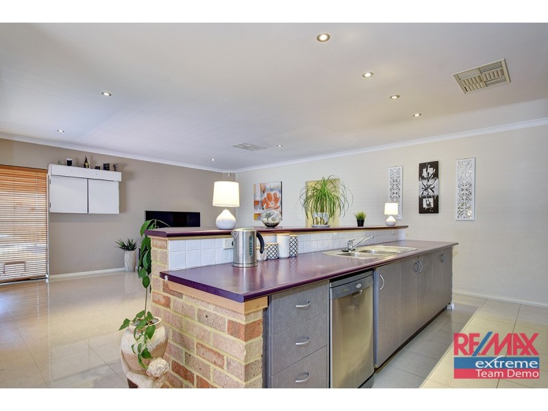 5 Terrigal Pass, Tapping WA 6065
