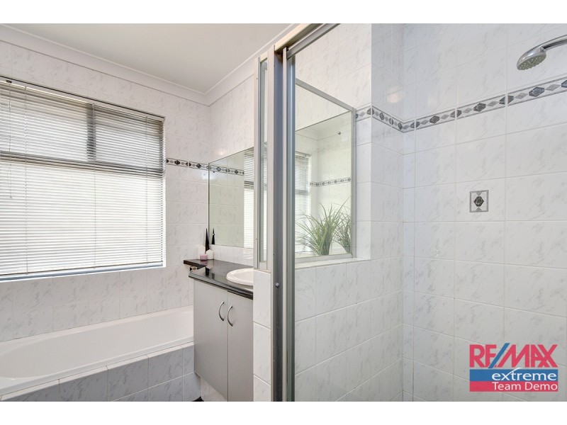 5 Terrigal Pass, Tapping WA 6065