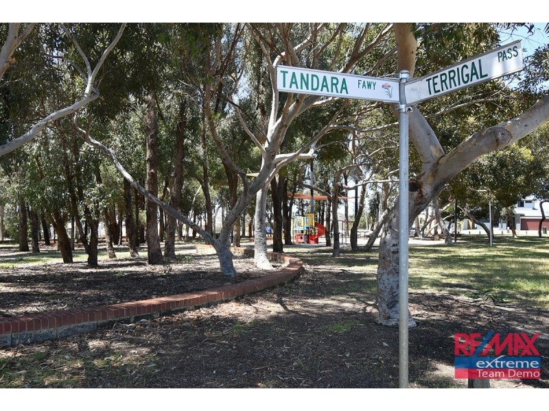 5 Terrigal Pass, Tapping WA 6065