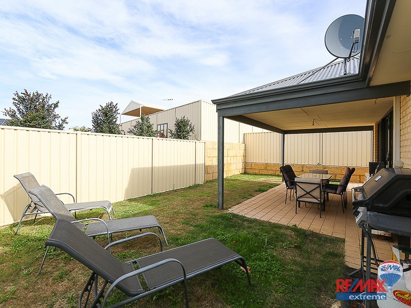 35 Eiffel Circuit, Tapping WA 6065