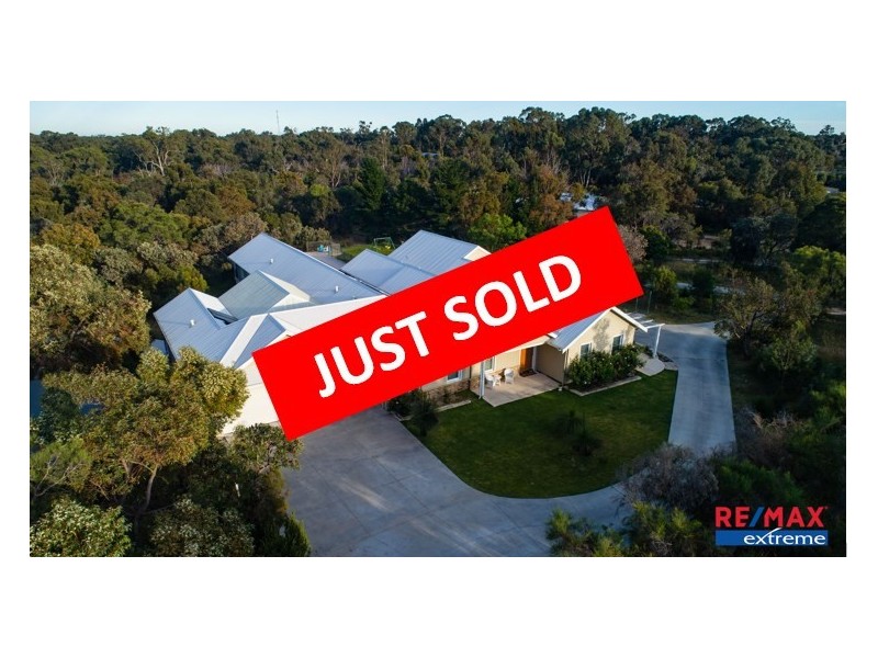 19 Greenhaven Glade, Carramar WA 6031