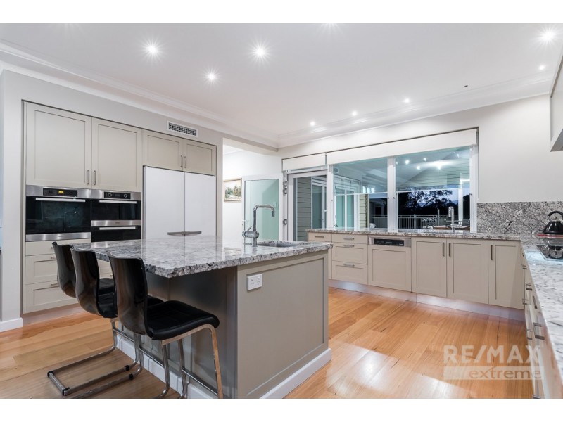 19 Greenhaven Glade, Carramar WA 6031