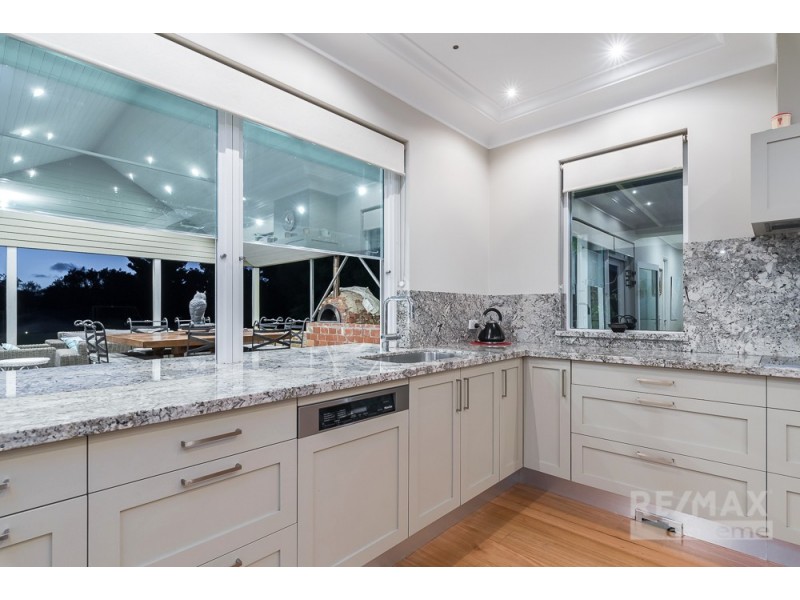 19 Greenhaven Glade, Carramar WA 6031