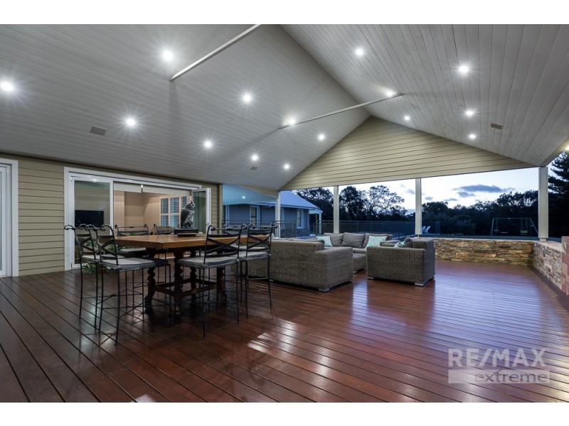 19 Greenhaven Glade, Carramar WA 6031