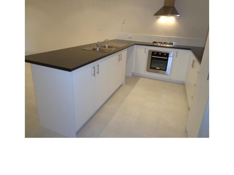 61 Fairbourne Approach, Butler WA 6036