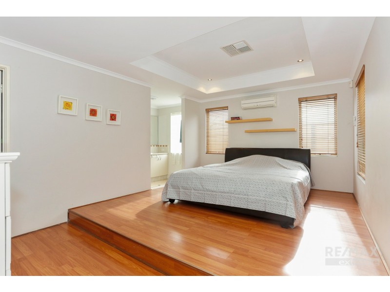 4 Ardea Way, Tapping WA 6065