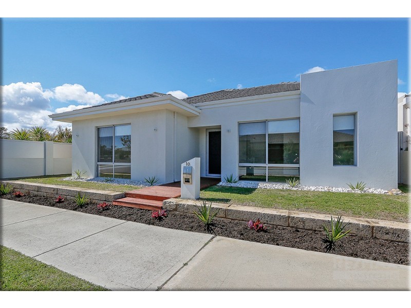 10 Bollach Green, Butler WA 6036
