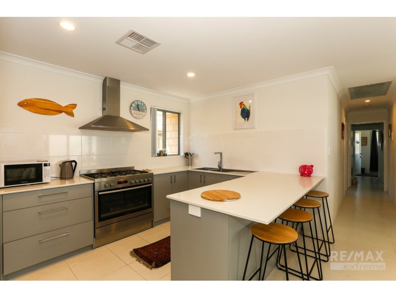 27 Silas Parade, Alkimos WA 6038