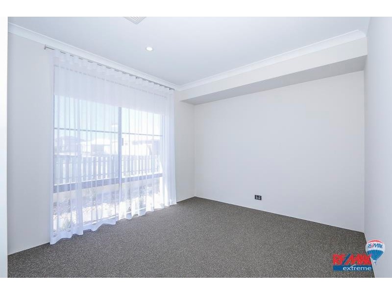 24 Flotilla Lane, Alkimos WA 6038