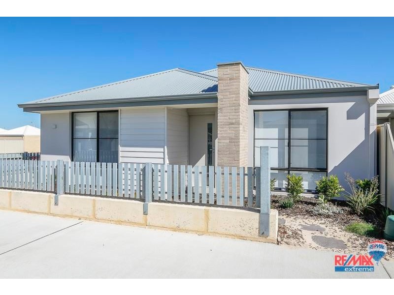 24 Flotilla Lane, Alkimos WA 6038