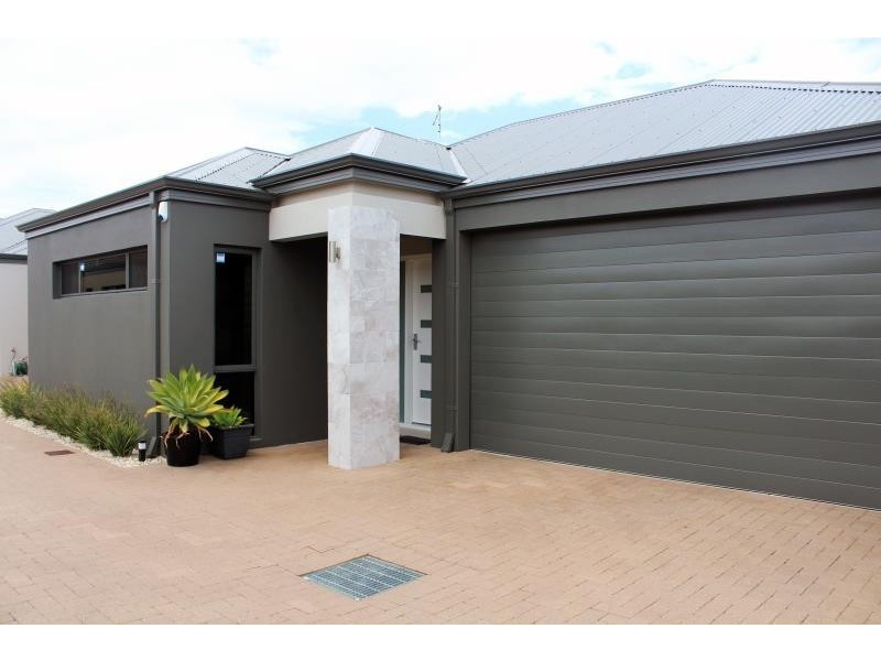 18B Woodchester Place, Nollamara WA 6061