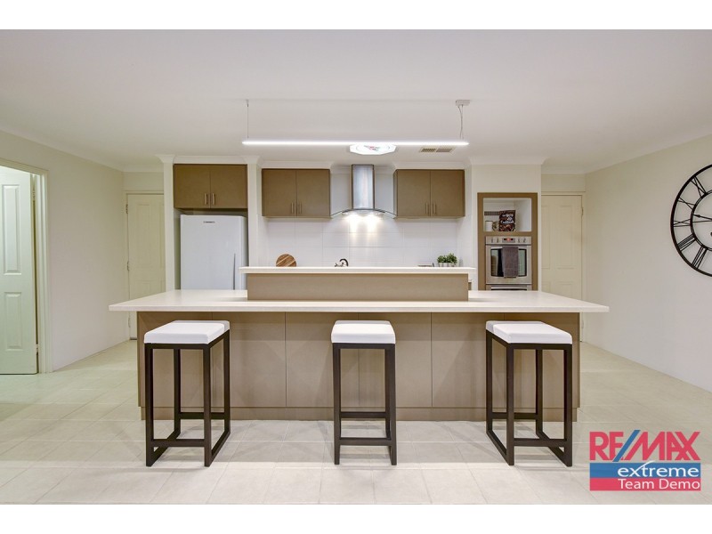 36 Benjamin Crescent, Tapping WA 6065