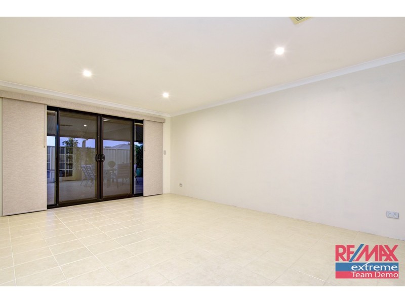 36 Benjamin Crescent, Tapping WA 6065