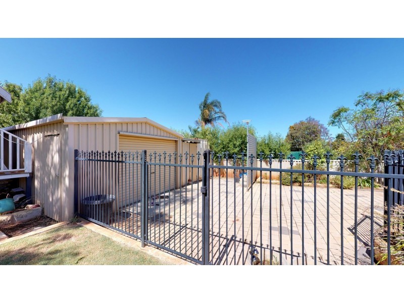 32 Janes Drive, Corrigin WA 6375