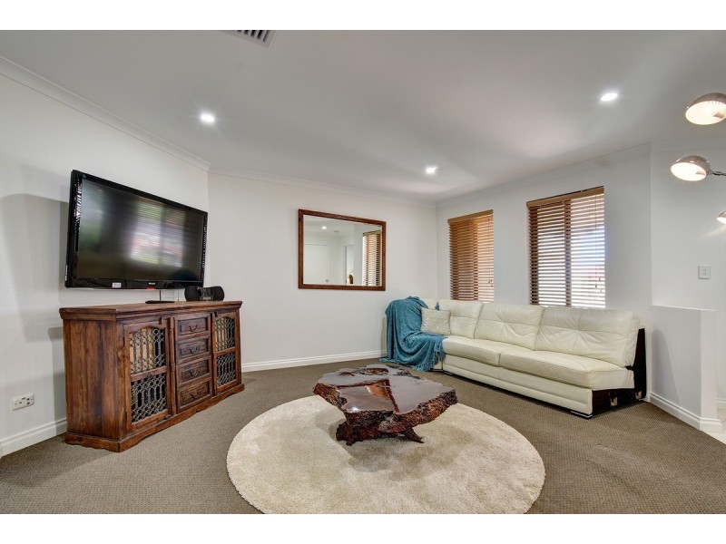 49 Archimedes Crescent, Tapping WA 6065