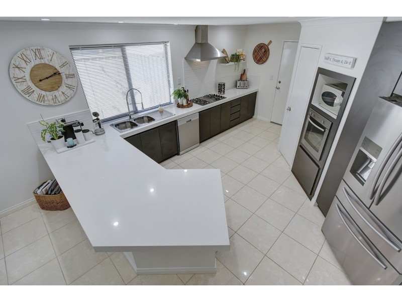 49 Archimedes Crescent, Tapping WA 6065