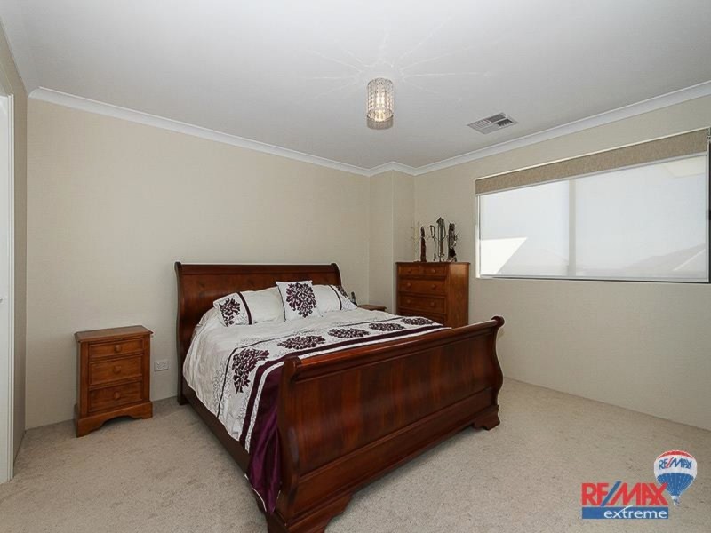 3 Blackpool Promenade, Iluka WA 6028