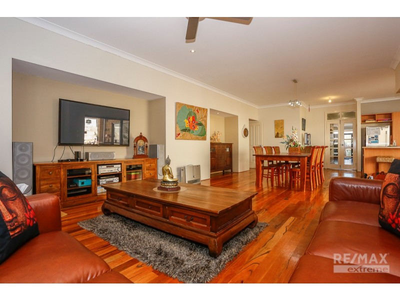 17 Admiralty Road, Jindalee WA 6036