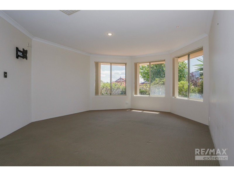 10 Horsley Green, Butler WA 6036