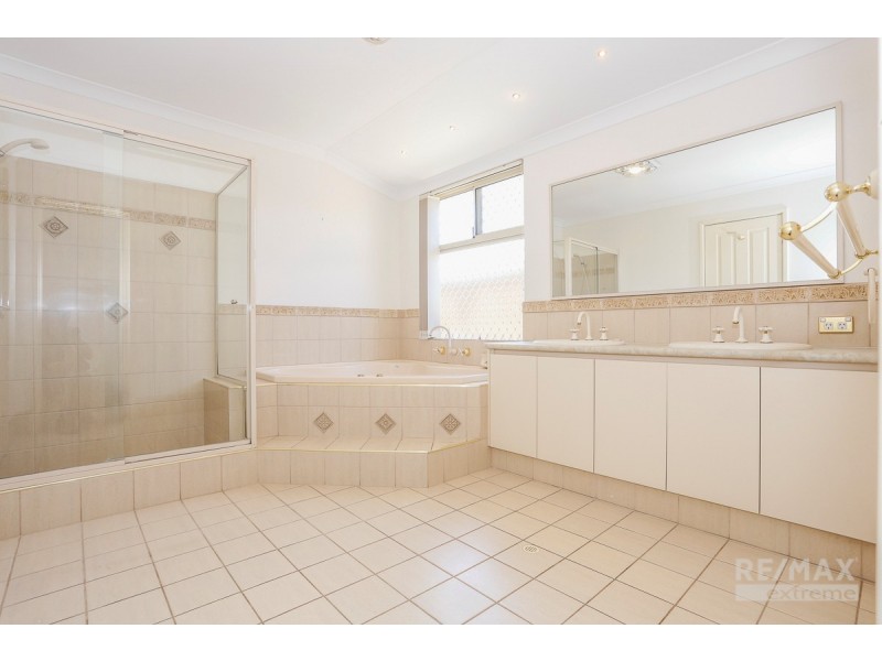 10 Horsley Green, Butler WA 6036