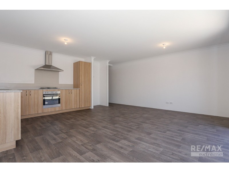 30 Wallaby Road, Banksia Grove WA 6031