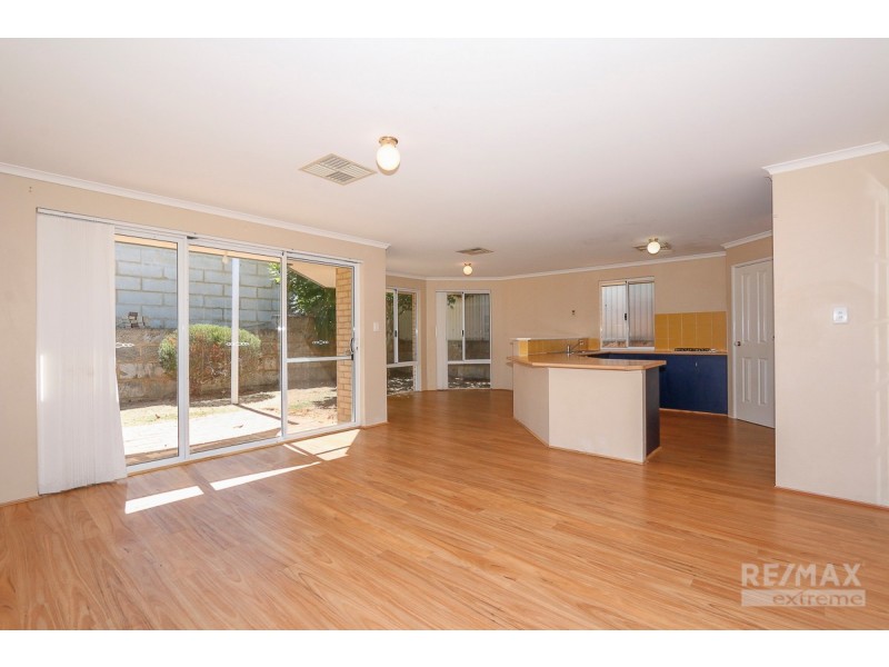 93 Clydebank Crescent, Kinross WA 6028