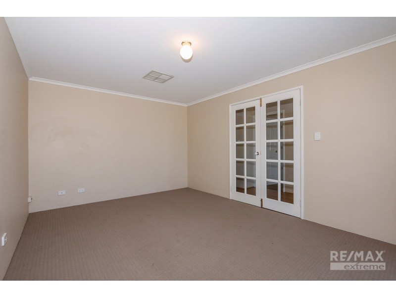 93 Clydebank Crescent, Kinross WA 6028