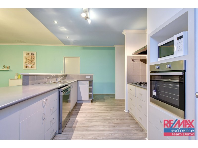 5 Hirundo Bend, Tapping WA 6065