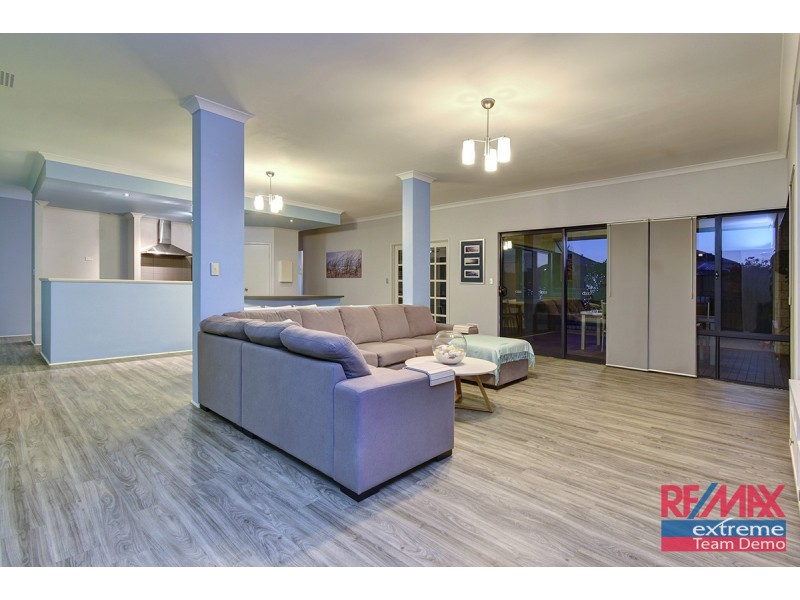 5 Hirundo Bend, Tapping WA 6065