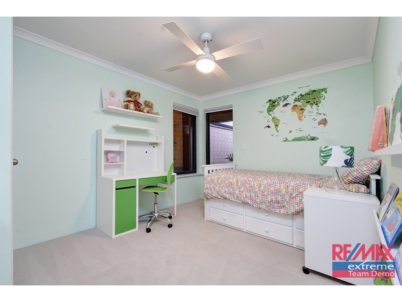 5 Hirundo Bend, Tapping WA 6065