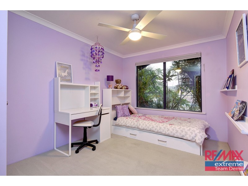 5 Hirundo Bend, Tapping WA 6065