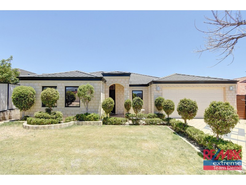 12 Narranbee Ridge, Tapping WA 6065