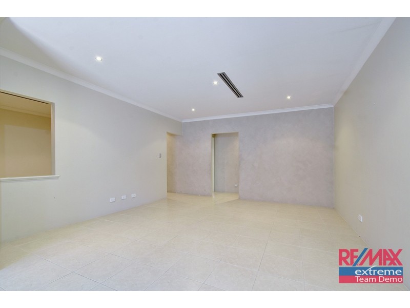 12 Narranbee Ridge, Tapping WA 6065