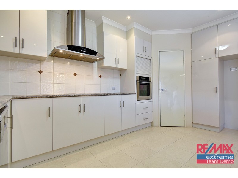 12 Narranbee Ridge, Tapping WA 6065