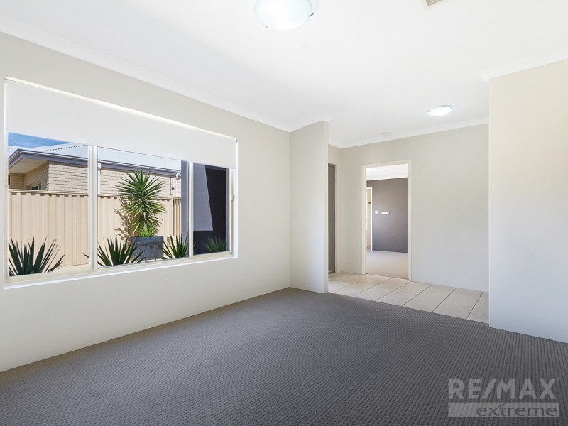 17b Ormond Bend, Butler WA 6036